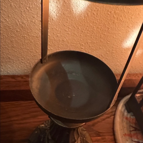 Tiffany Style Stained Glass Tea Light Table Lamp - Picture 7 of 12